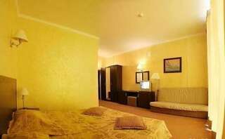 Гостиница Марина Витязево 2-местный номер студия-2